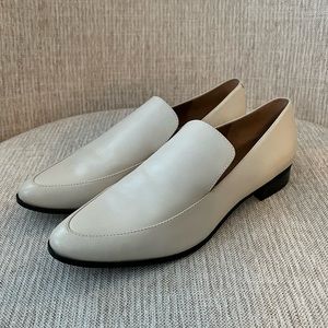NWOT Calvin Klein Leather Loafers